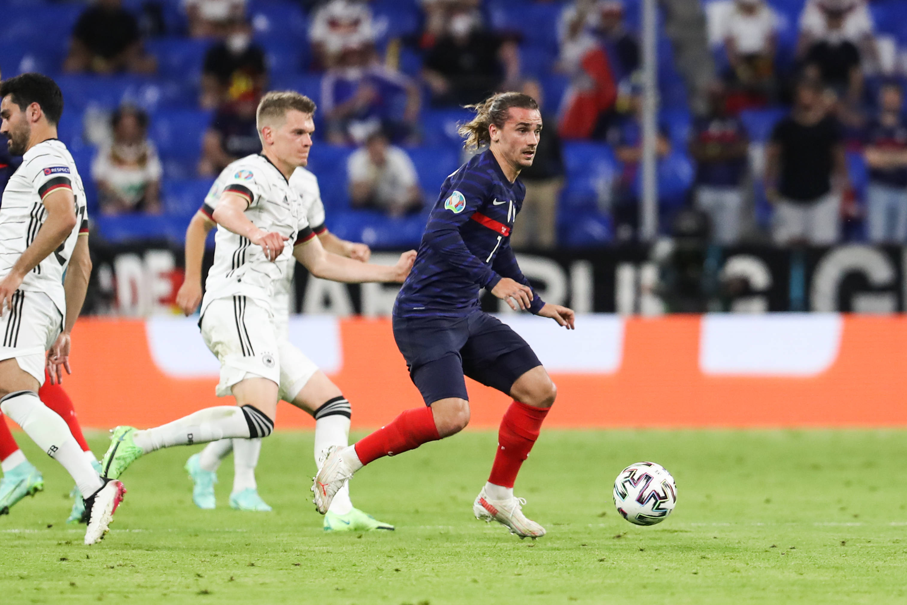 YABO-包含JackeyLove意外战胜法国队，持续失利引爆全场！赛场气氛高涨的词条