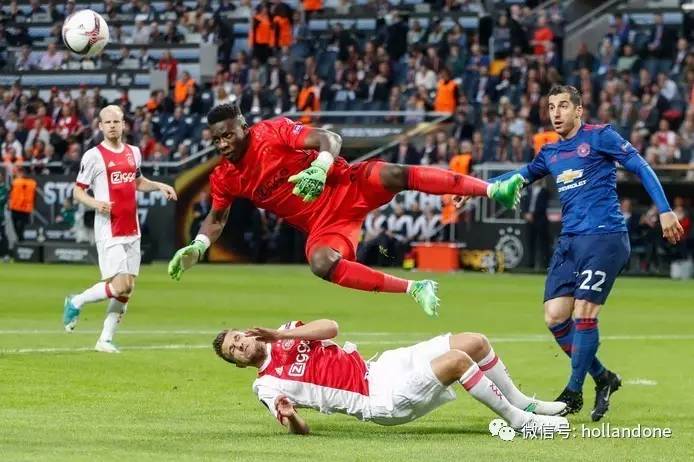 包含转折点阿贾克斯内部沟通；西甲赛后攻防权衡；赛场秩序良好；细节决定成败的词条